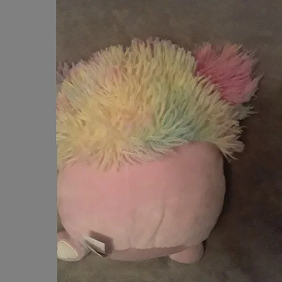 Squishmallow 8-inch Caparinne the pink rainbow bigfoot - Picture 3 of 3